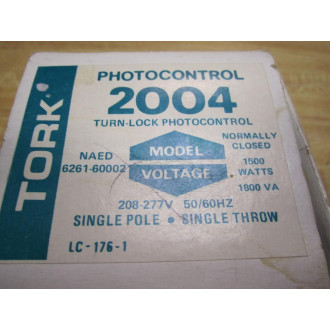 Tork 2004 Photocontrol Turn-Lock
