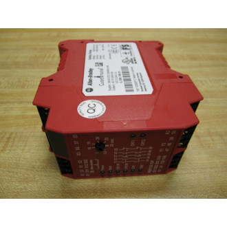 Allen Bradley 440R-M23092 Guardmaster Safety Relay MSR138.1DP Series B