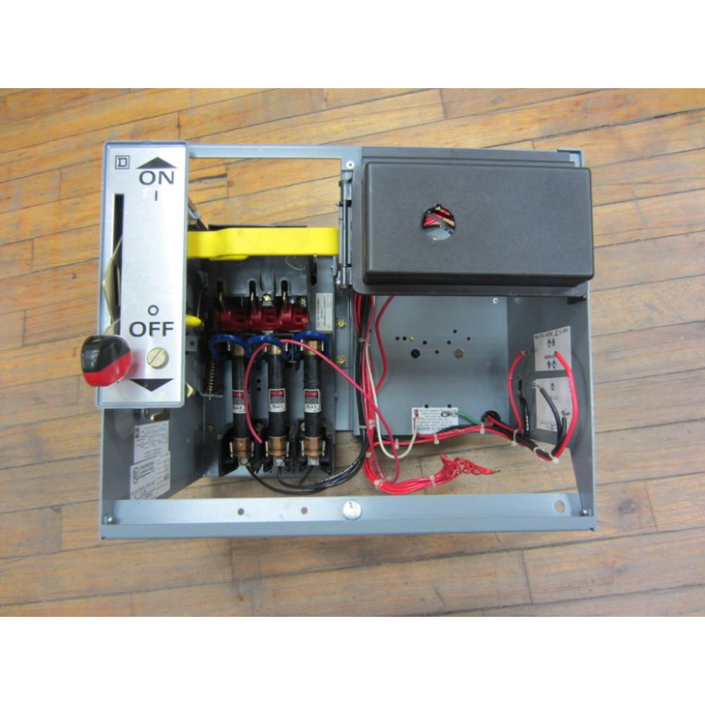 Square D HU100-3MC5 11298932-001.001 L-318 Disconnect Switch Series 1 - Used
