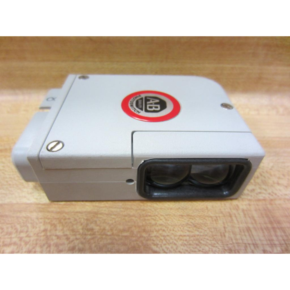 Allen Bradley 42LRC-5010 Photoelectric Sensor 42LRC5010 - New No Box