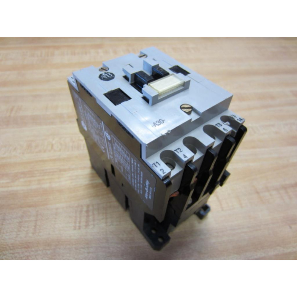Allen Bradley 100-A30ND3 Contactor 100A30ND3 100A30N*3 Series B - Used