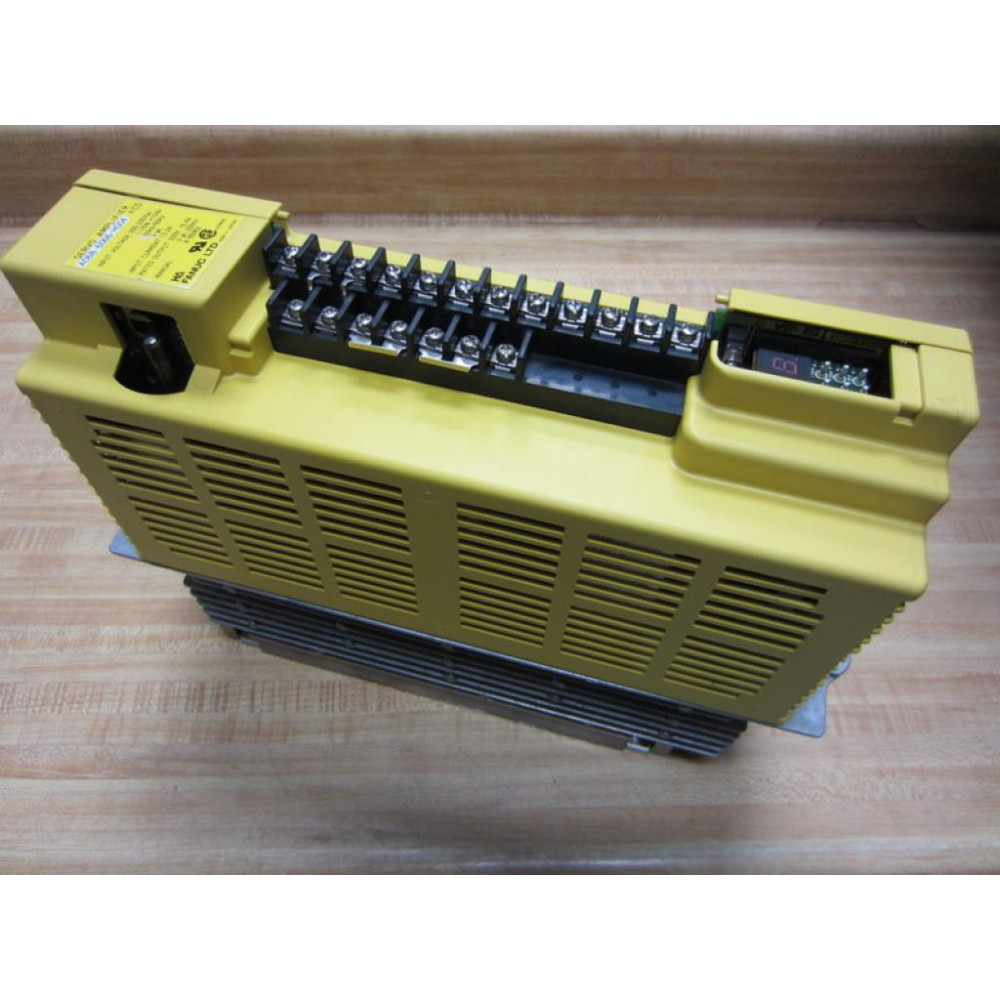 Fanuc A06B-6066-H004 Amplifier A06B6066H004 Serial E4X0394 - Used