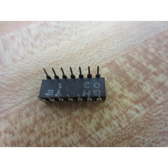 RCA CD4047AE Integrated Circuit