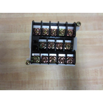 Omron E5CJ-Q2HB-F Temperature Controllers E5CJQ2HBF