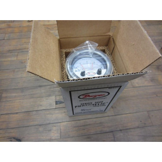 Dwyer A3000 Photohelic Pressure Switch Gage Series 3000 A3008 0-8.0" w.c.