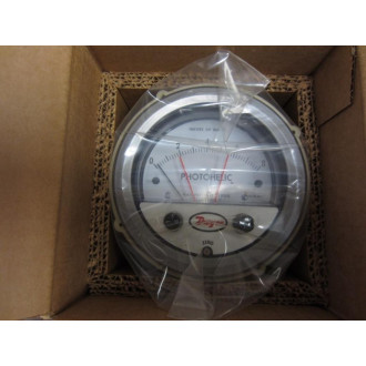 Dwyer A3000 Photohelic Pressure Switch Gage Series 3000 A3008 0-8.0" w.c.