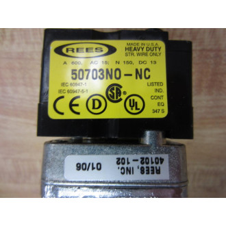 Rees 40102-102 Pushbutton 40102102 With Used Mushroom Button