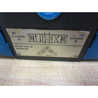 Vickers 880002 DG4S4 018C B 60 Valve 880002DG4S4018CB60 - New No Box