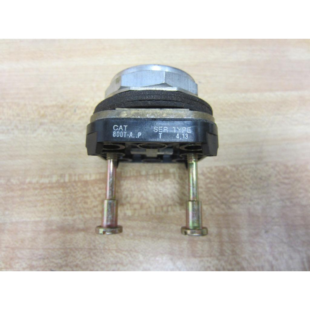 Allen Bradley 800T-A...P Pushbutton 800T-AP Black (Pack of 5) - Used