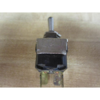 McGill 0121-00 Toggle Switch 012100 - Used
