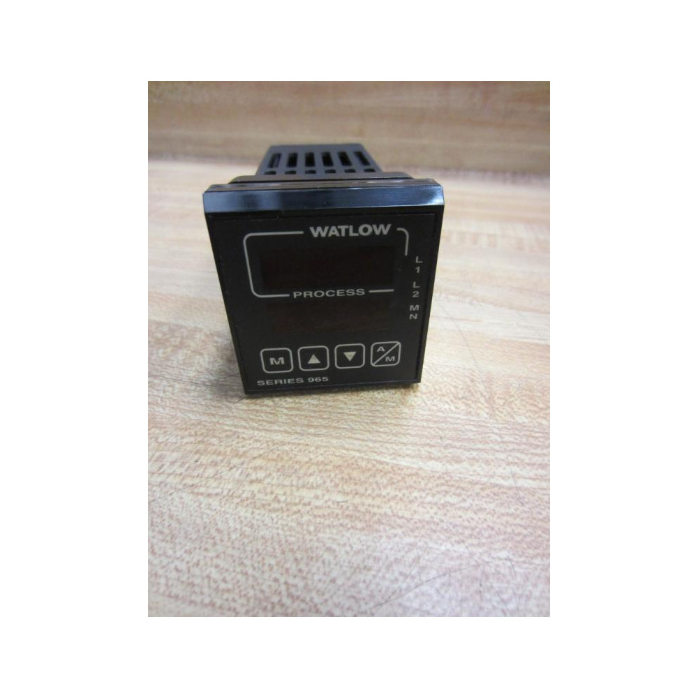 Watlow 965A-3DA0-0000 Temperature Controller 965A3DA00000 - Used