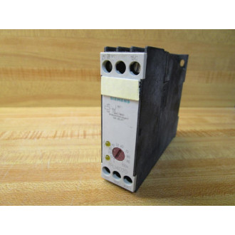 Siemens 7PU4020-3AJ20 Relay 7PU40203AJ20 - Used