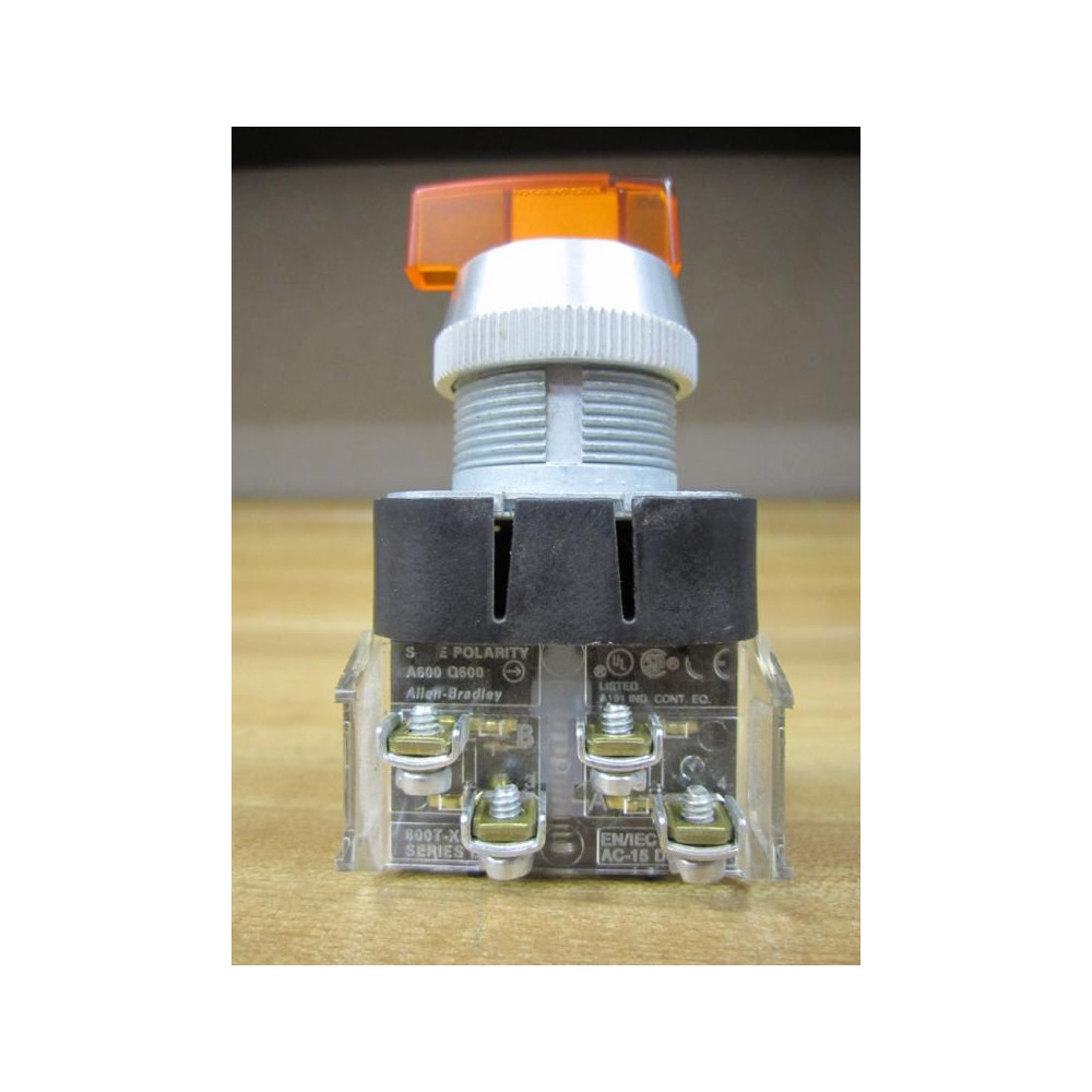 Allen Bradley 800T-16JA20KC1 Selector Switch - New No Box