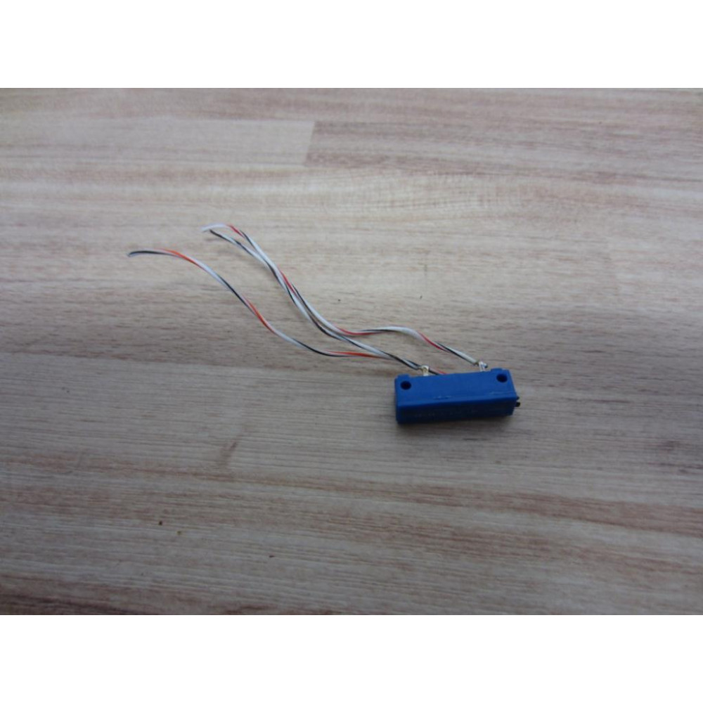 Bourns 3067-1-103 Trim Potentiometer - Used