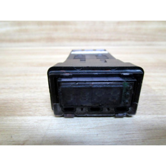 Watlow Controls 935A-1CD0-000G Temperature Controller Missing Front Cover - Used