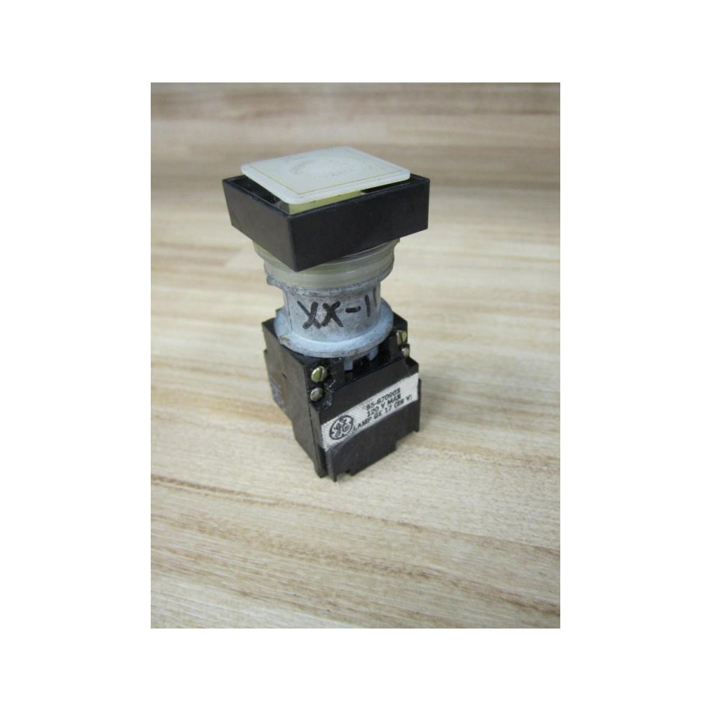 GE General Electric 55-670903 Push Button  CR104G No Lens - New No Box