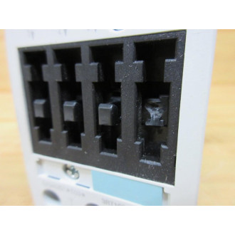 Siemens 3RT1034-1AK60 Power Contactor 3RT10341AK60 Chipped - New No Box