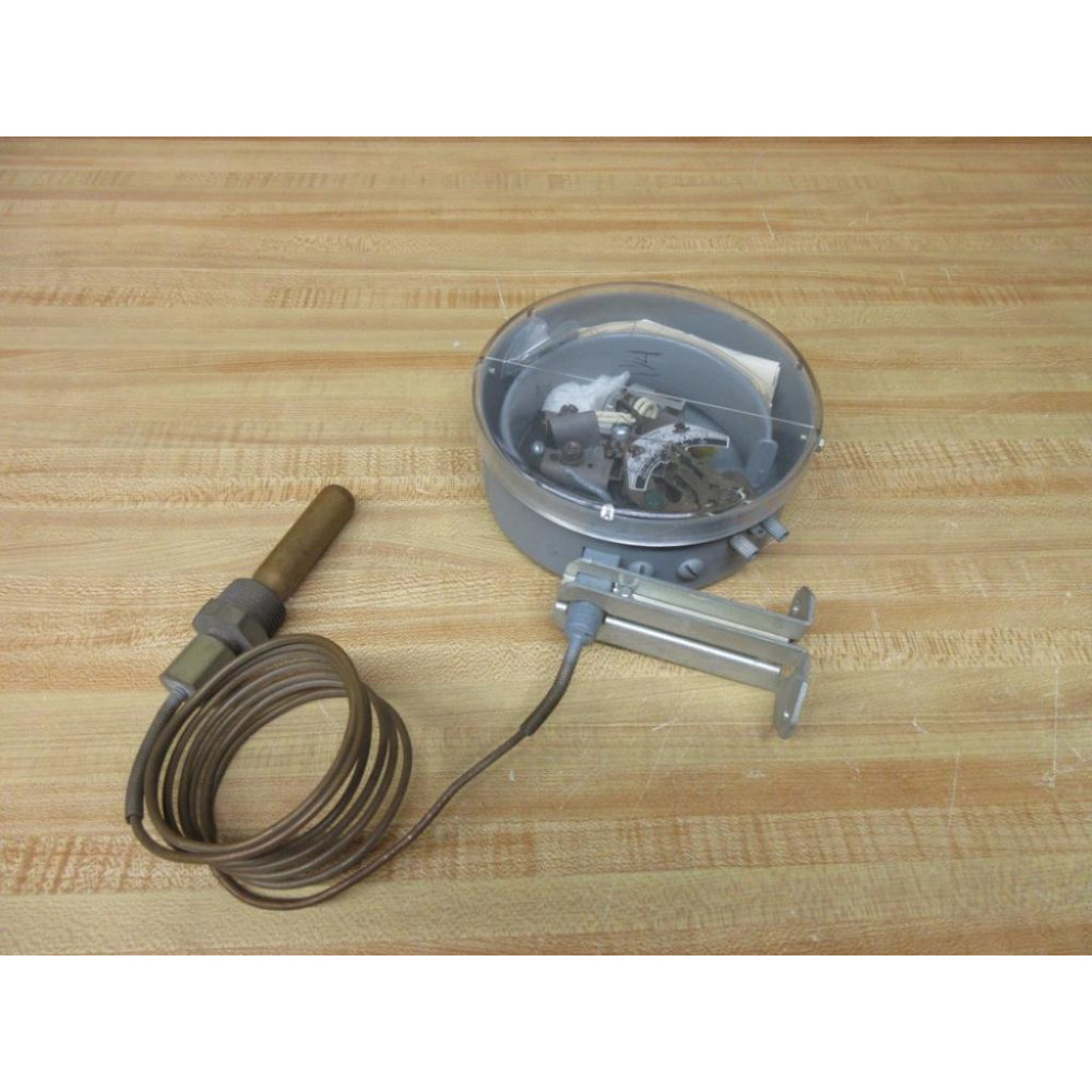 Dwyer DA-35-2-8 Mercoid Temperature Switch DA3528 - New No Box