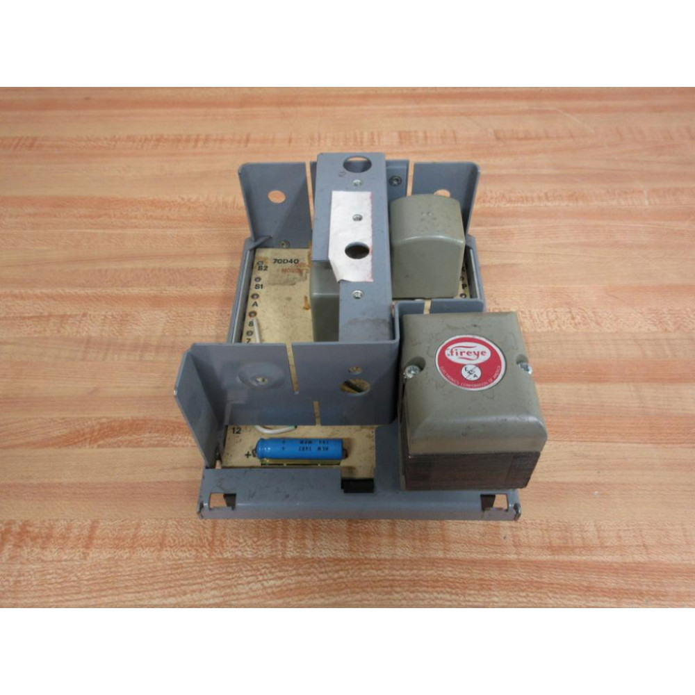 Fireye 70D40 Burner Control No Cover - Used