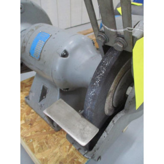 Setco 102-211 Cincinnati Double-End Pedestal Grinder 101 - Used