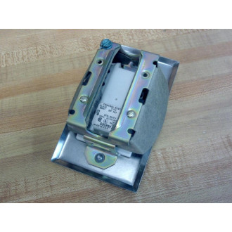 Square D 9001-BF-107 Control Station WSTART Button - New No Box