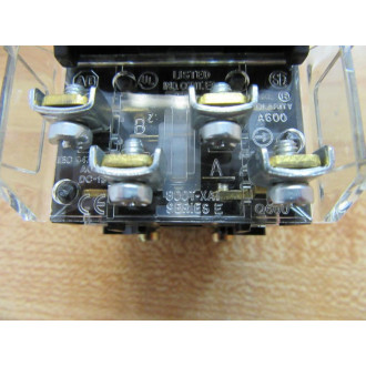 Allen Bradley 800T-FXJEQH24RA1 Push Pull Switch