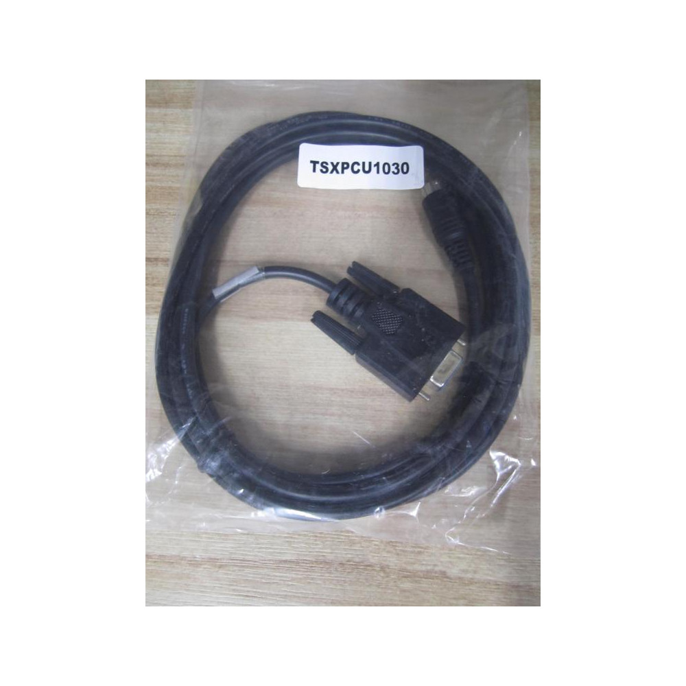 Telemecanique TSX-PCU-1030 Cable 2.5M TSXPCU1030 Black