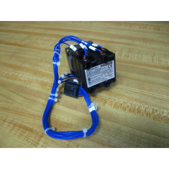 Telemecanique A05B-2450-K100 Selector Switch XBCD10612S11 - New No Box