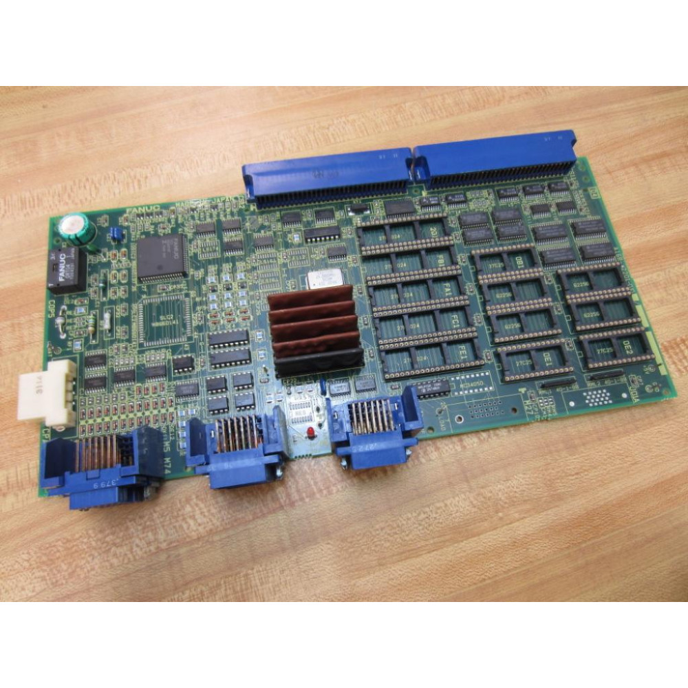 Fanuc A16B-2201-010 Memory PCB Board As Is - Parts Only