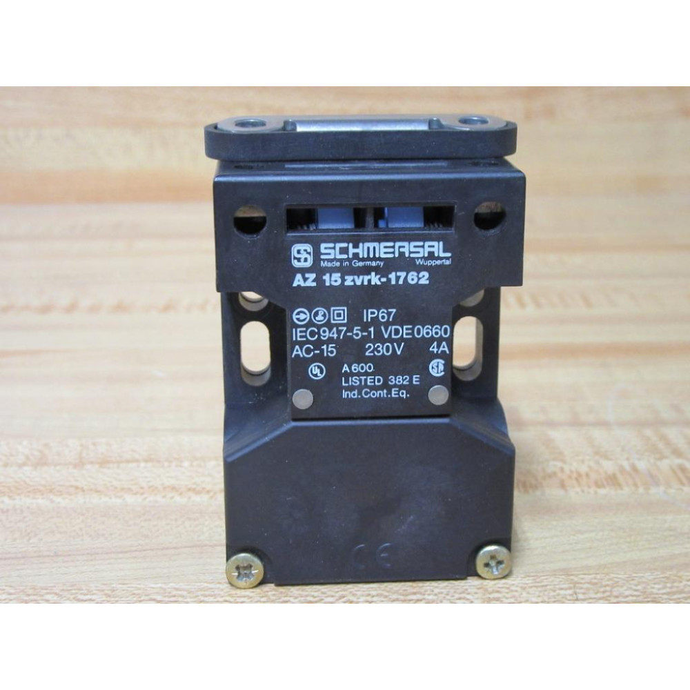 Schmersal AZ-15-ZVRK-1762 Safety Switch AZ15ZVRK1762 - New No Box