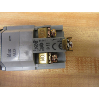 IDEC ALFD29911NA-120V ALFD29911NA120V Illuminated Pushbutton Amber