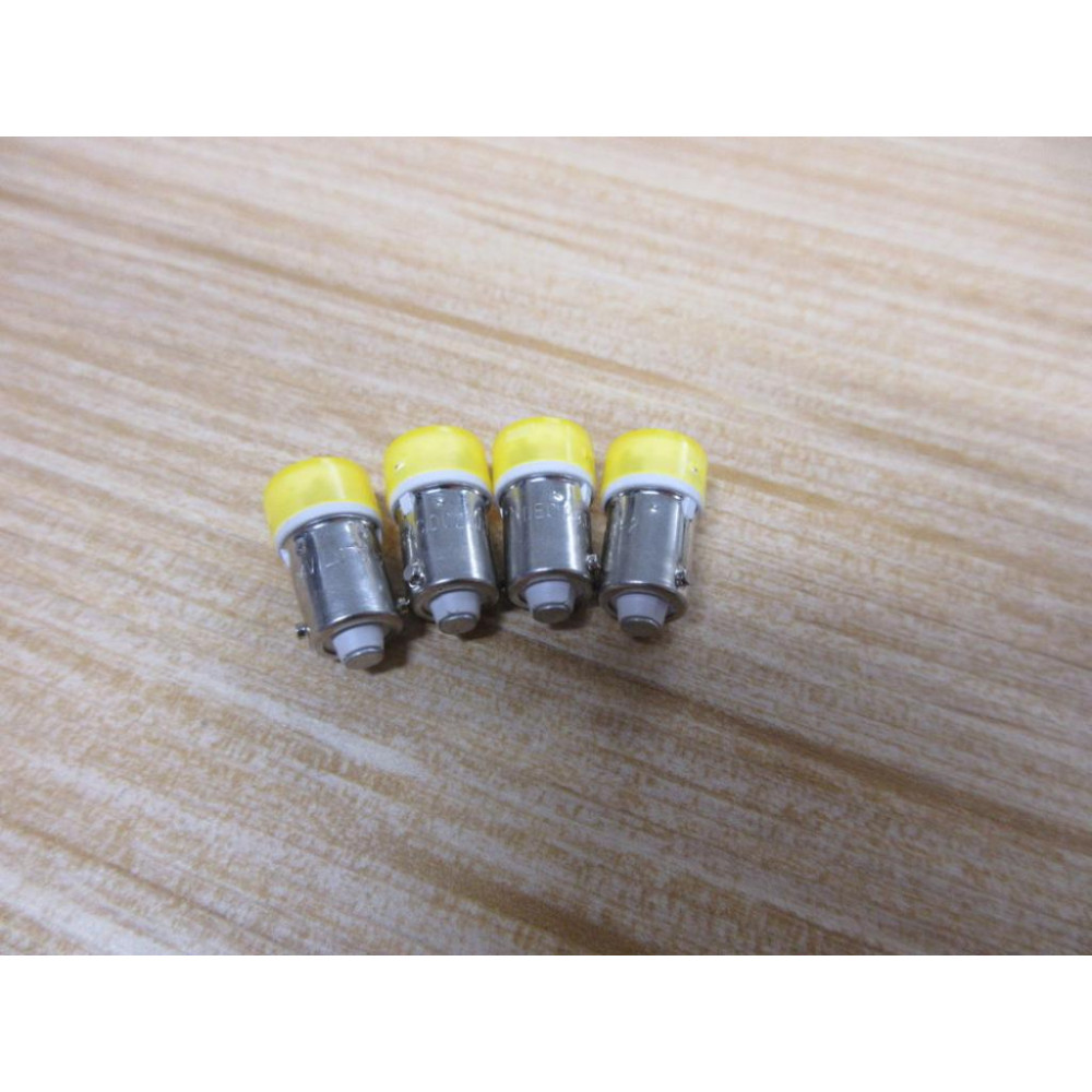 IDEC LSTD-2Y LED Bulb LSTD2Y (Pack of 4) - New No Box