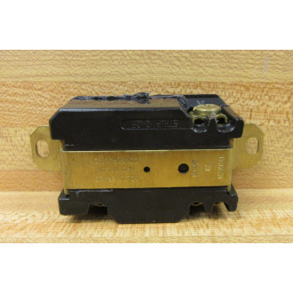 Pass & Seymour L630-R Turnlok® Receptacle L630R