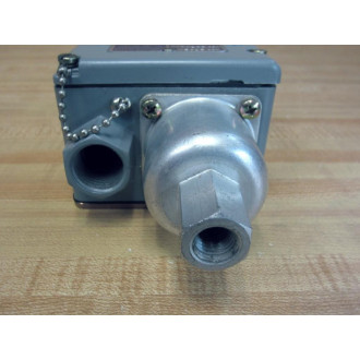Square D 9012 ACW-9 Pressure Switch 9012ACW9 - New No Box