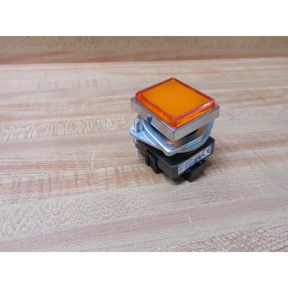 IDEC UPQN Pilot Light Amber - New No Box