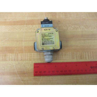 Telemecanique XCKM Limit Switch ZCKM1 WZCK-D10 - New No Box