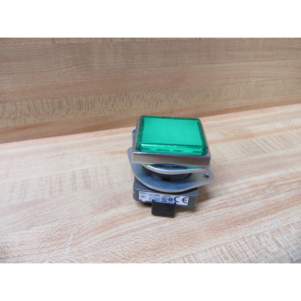 IDEC UPQN Pilot Light Green Lens - New No Box