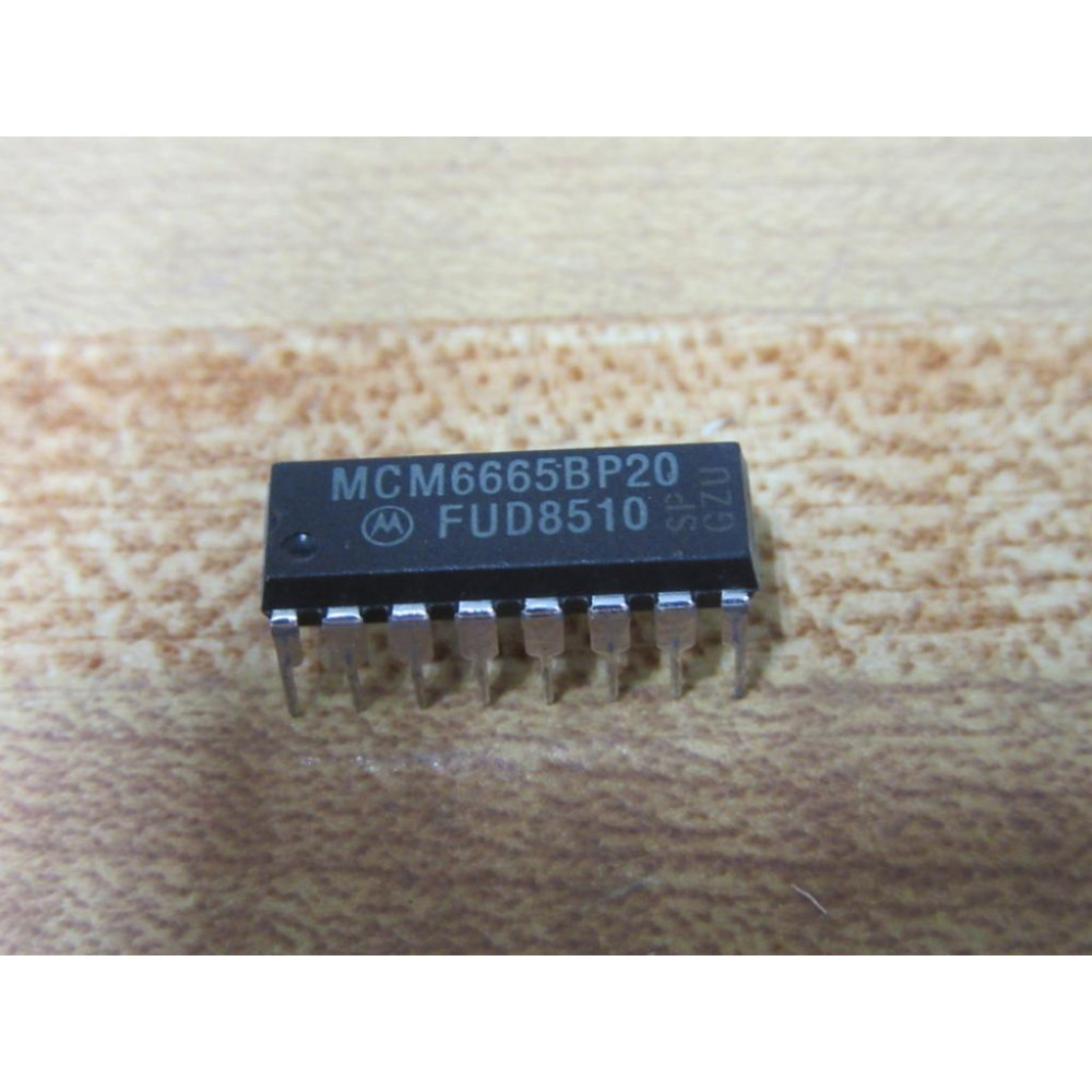 Motorola MCM6665BP20 Integrated Circuit (Pack of 5)