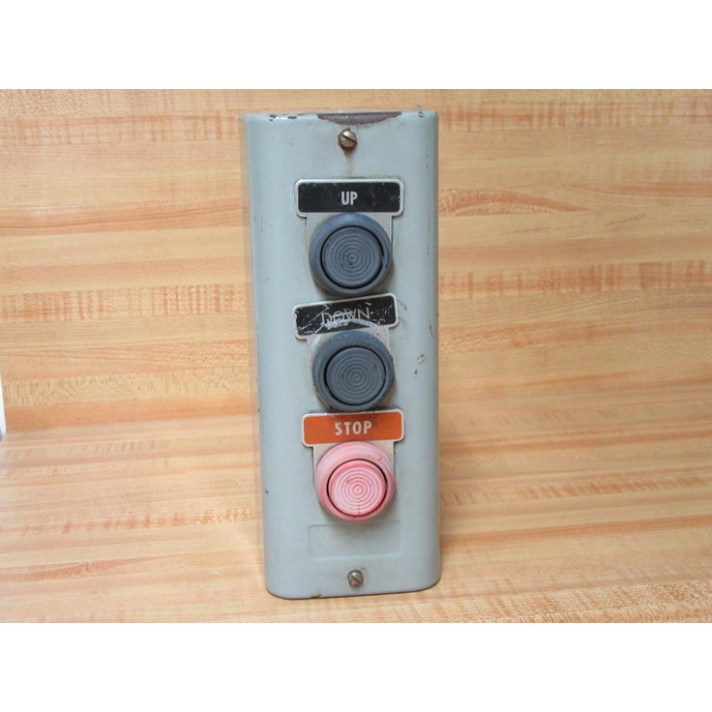 General Electric CR2940NA403 Push Buttons - Used
