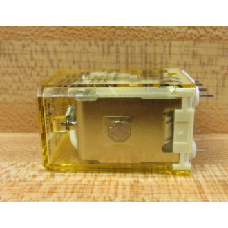 IDEC RM2V-UDC6V Relay RM2VUDC6V (Pack of 10)