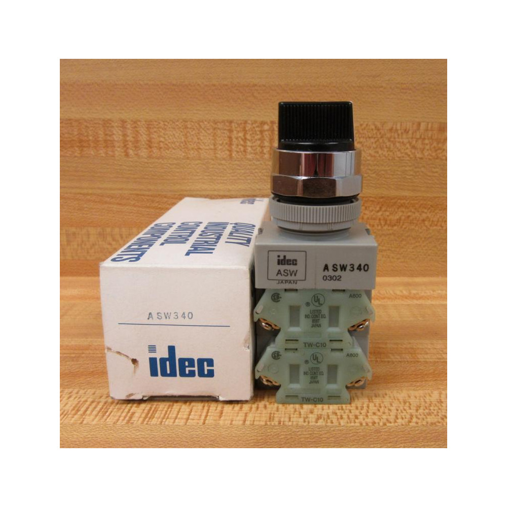 IDEC ASW340 3 Position Selector Switch TW-C10