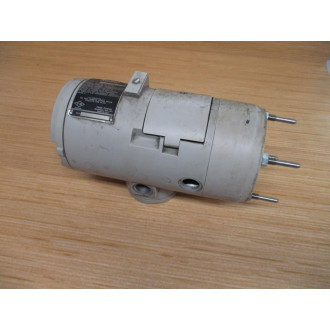 Fisher 2390 Liquid Level Transmitter W Gauge - Used