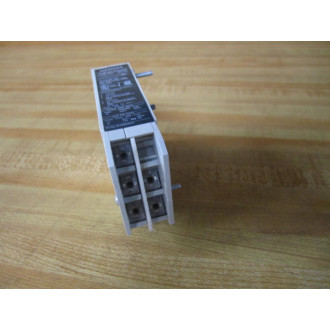 Siemens CQDST480AAS Shunt Trip & Aux.Switch Combo - New No Box