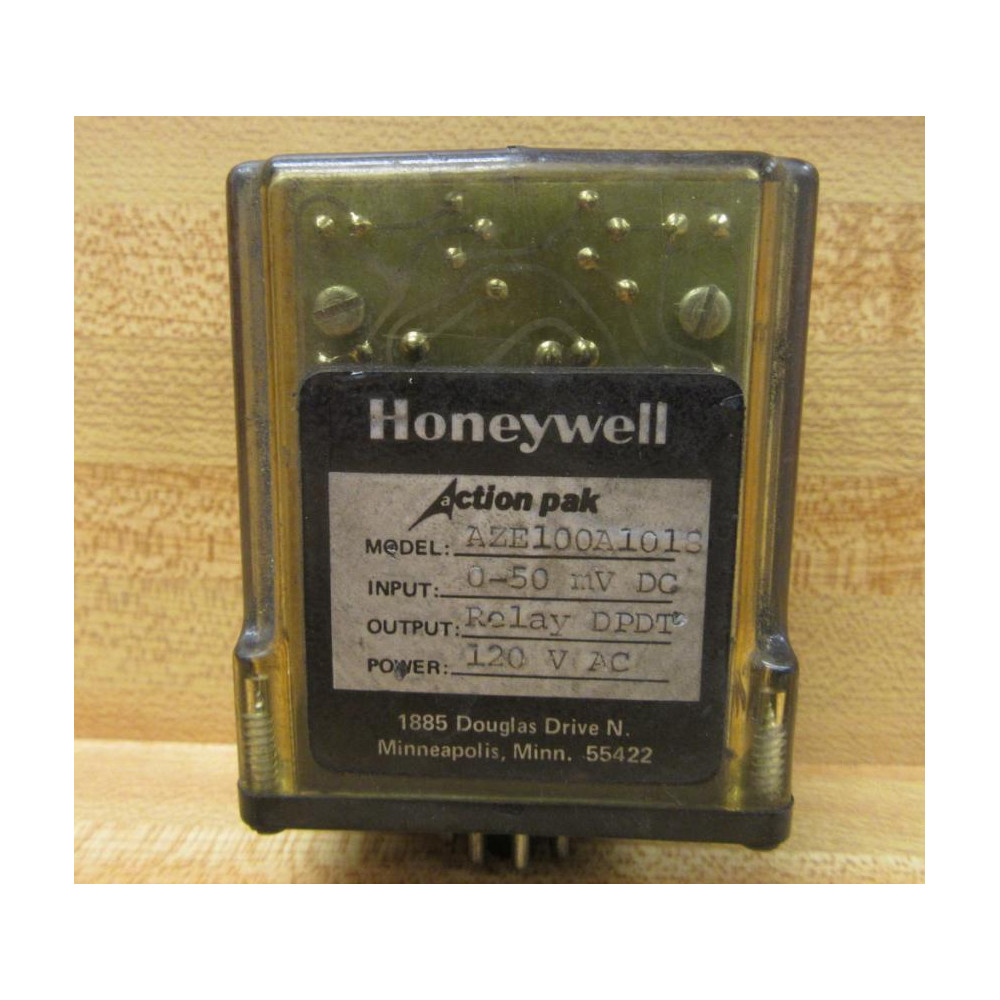 Honeywell AZE100A1018 Relay - Used