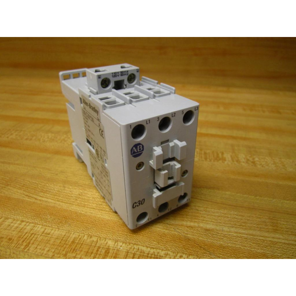 Allen Bradley 100-C30*00 Relay 100C3000 Ser.A - New No Box
