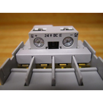 Allen Bradley 100-C09E*10 3P Contactor 100C09E10 Ser.A - New No Box