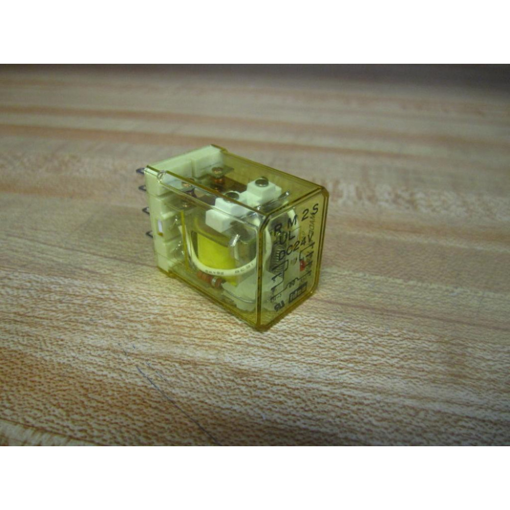 IDEC RM2S-UL Relay RM2S-UL-DC24V - New No Box