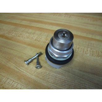 Allen Bradley 800T-H3104 Keyed Selector Switch 800TH3104 W Key D018 - Used