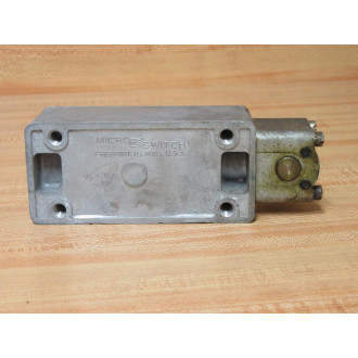 Micro Switch 1ML2 Limit Switch - Used