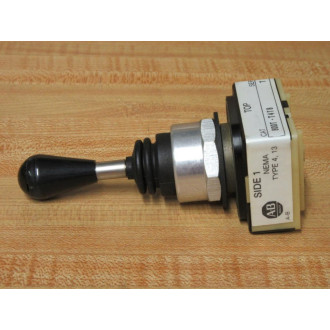 Allen Bradley 800T-T4T8 Toggle Switch 800TT4T8 - New No Box
